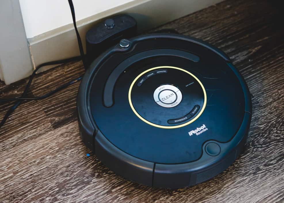 Best Robot Vacuum for Thick Carpet in 2023