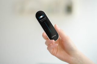A smart remote by Seven Hugs.|Smart Remote