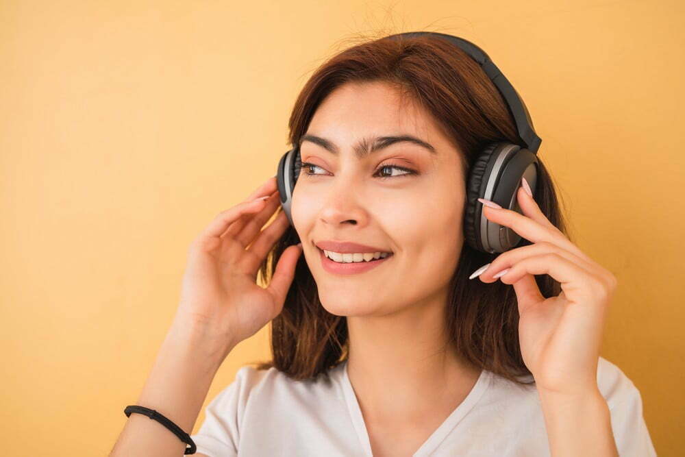 what are headphones