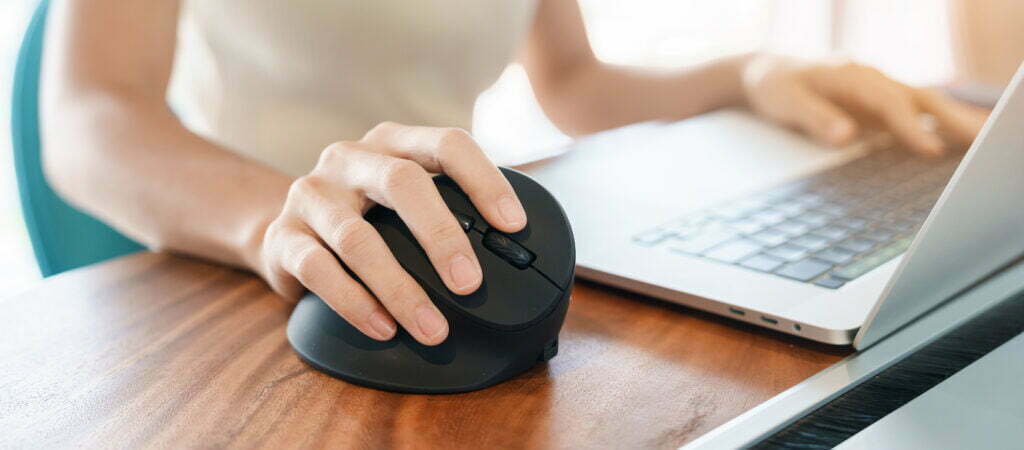 woman hand using computer ergonomic mouse 2022 09 14 06 00 16 utc